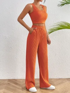 Women's Sports Fashion Casual Vest Loose Trousers Two-piece Set - Red - View 1
