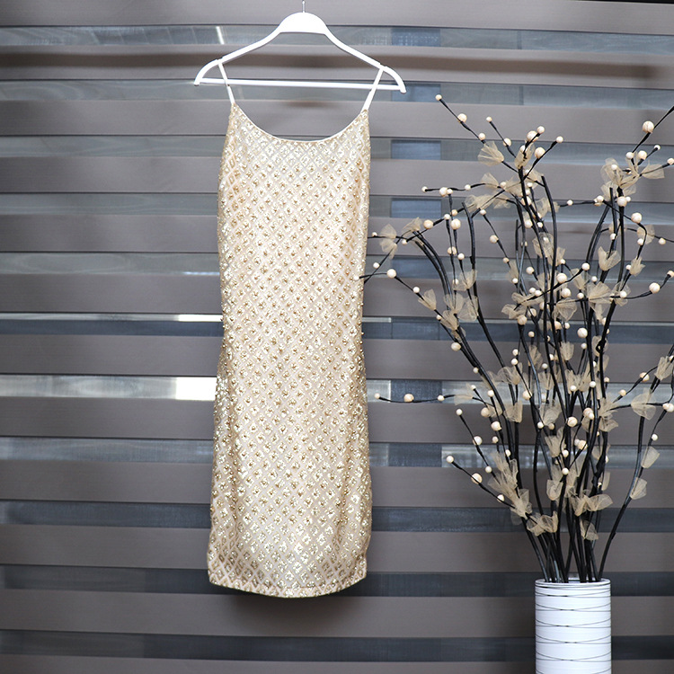 Women's Heavy Industry Gold Powder Low-cut Buttock Short Skirt