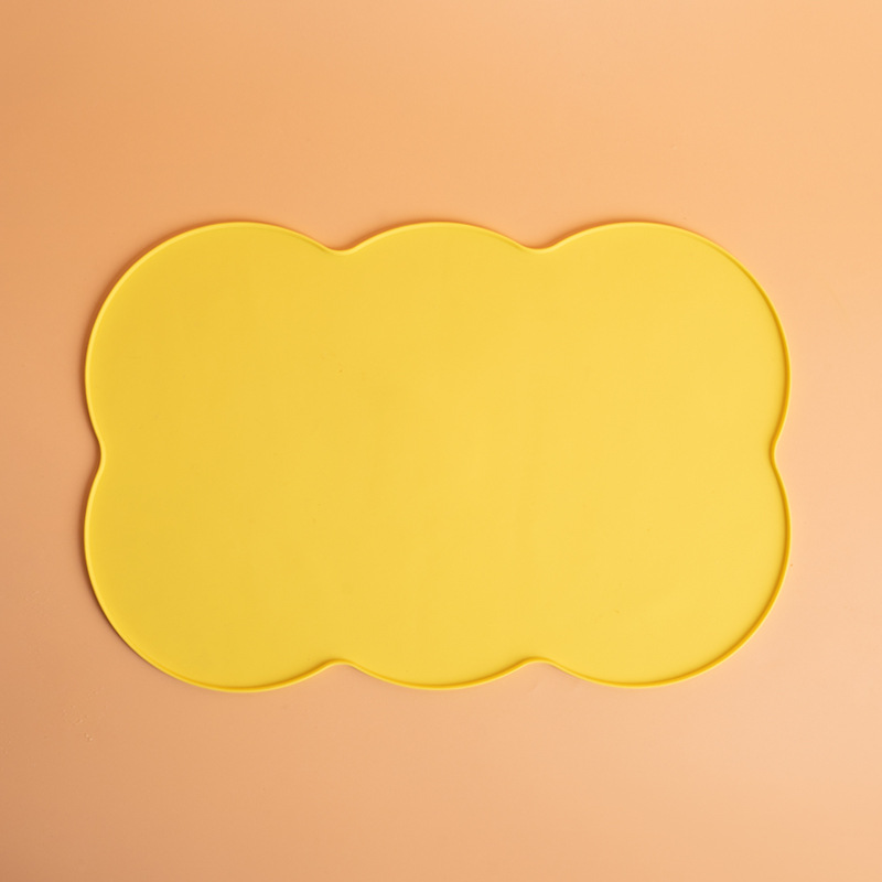 Non-slip Waterproof Silicone Pet Cat And Dog Feeding Mat Deep Yellow Lace