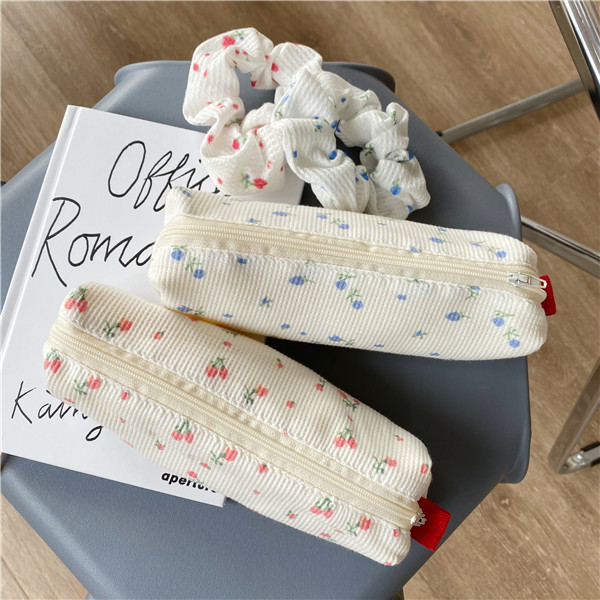Simple Cute Girl Heart Mini Stationery Storage Bag