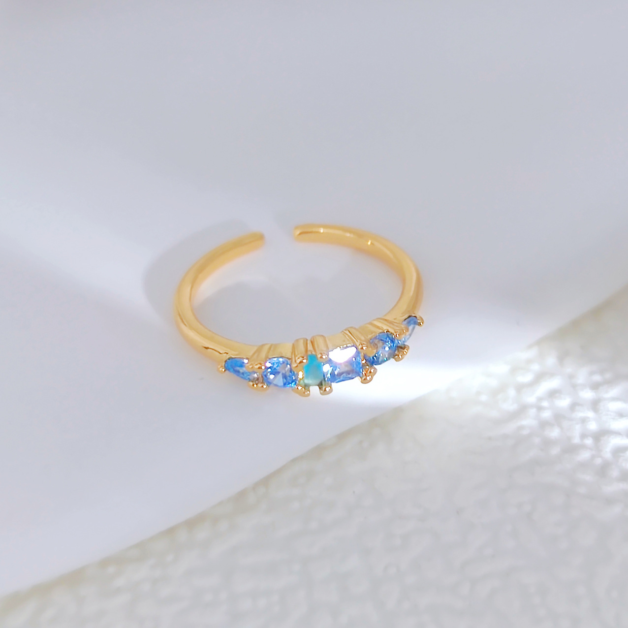 https://cf.cjdropshipping.com/quick/product/eea19c37-d35c-4a73-91d9-f6ad45d9294e.jpg