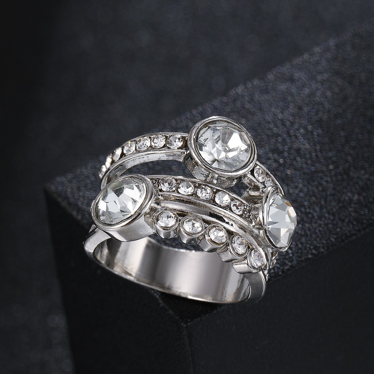 https://cf.cjdropshipping.com/quick/product/eebd23d4-2c6f-4503-958d-429a64d4e8ee.jpg