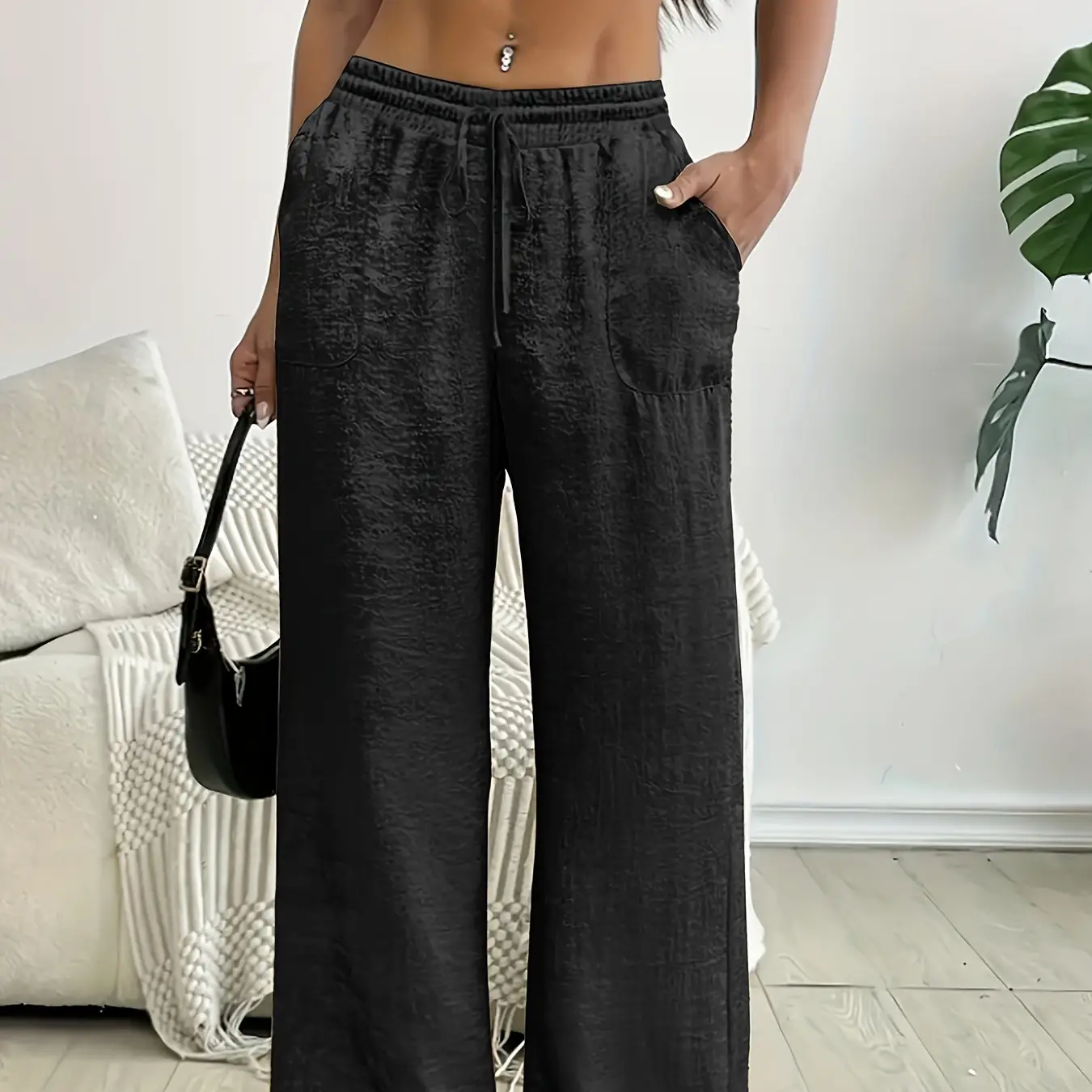 Stylish Straight-Leg Pants With Gold-Stamped Sequins And A Drawstring