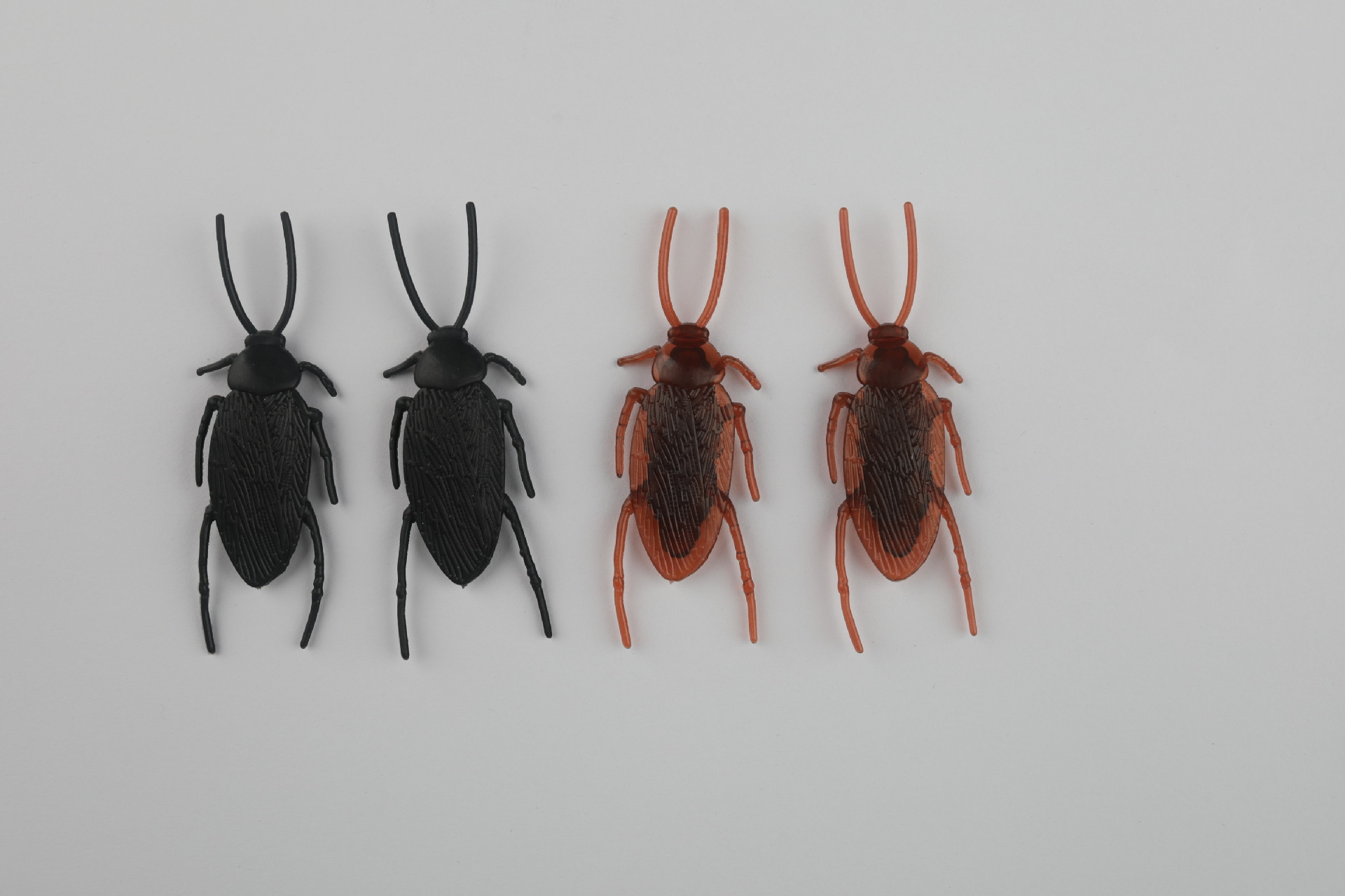 Best-selling Magnetic Cockroach Fridge Magnet - thumbnail