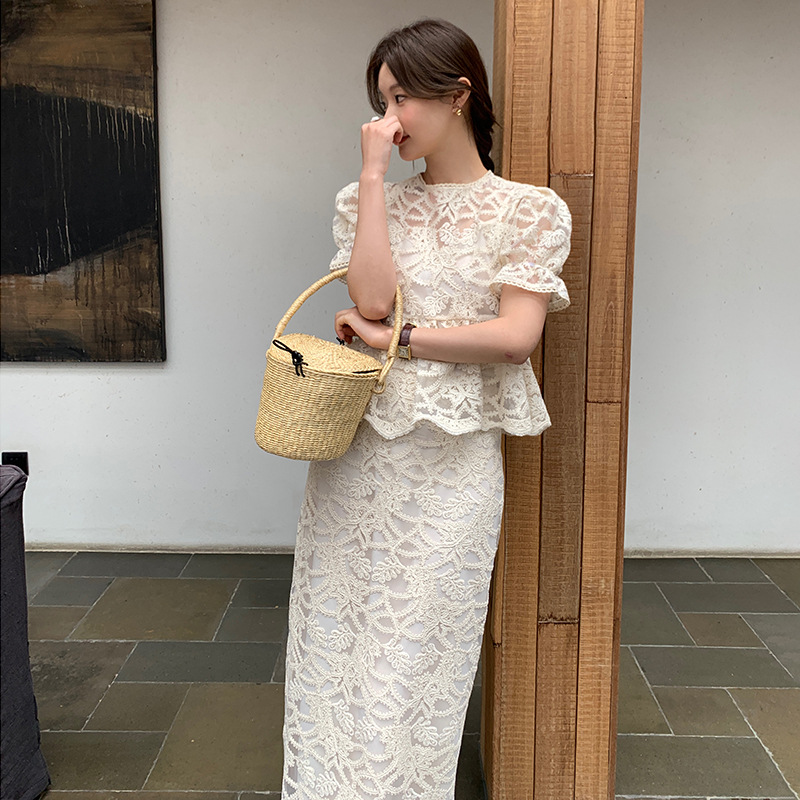 Slim High Waist Hip Lace Skirt