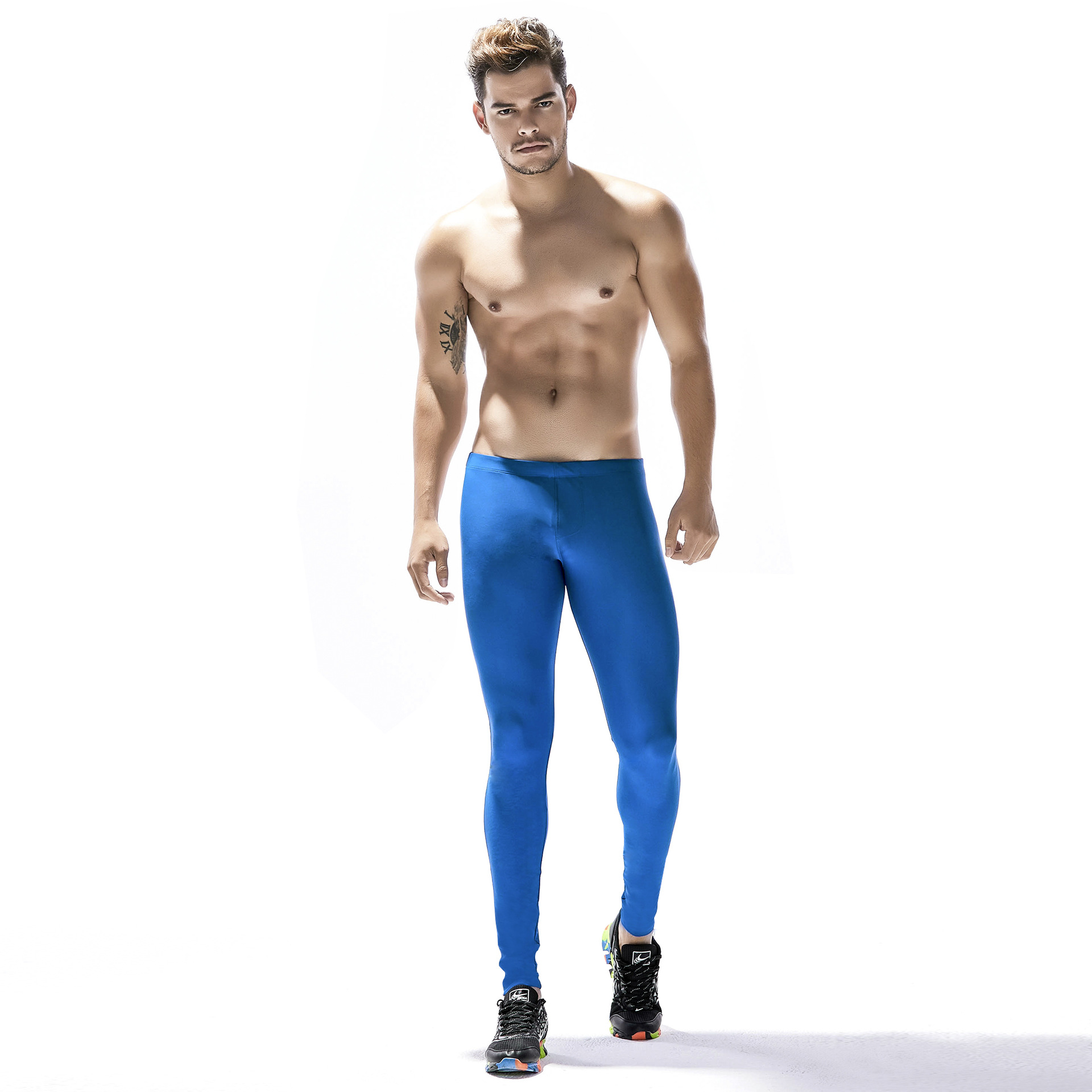 Title 14, Elastic tight-fitting trousers for ultimate com...