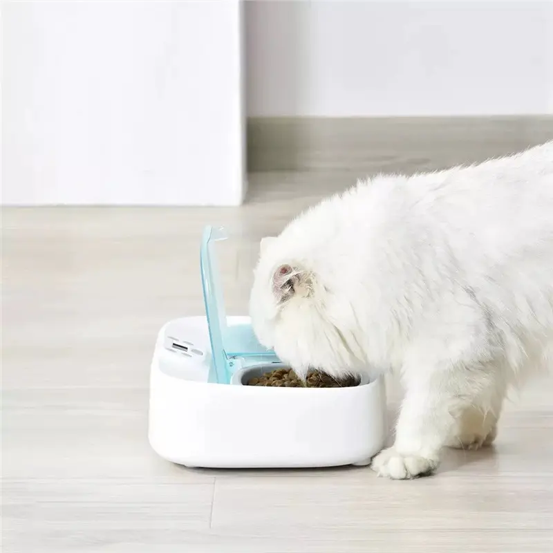Smart Automatic Dual-Feeding Pet Feeder