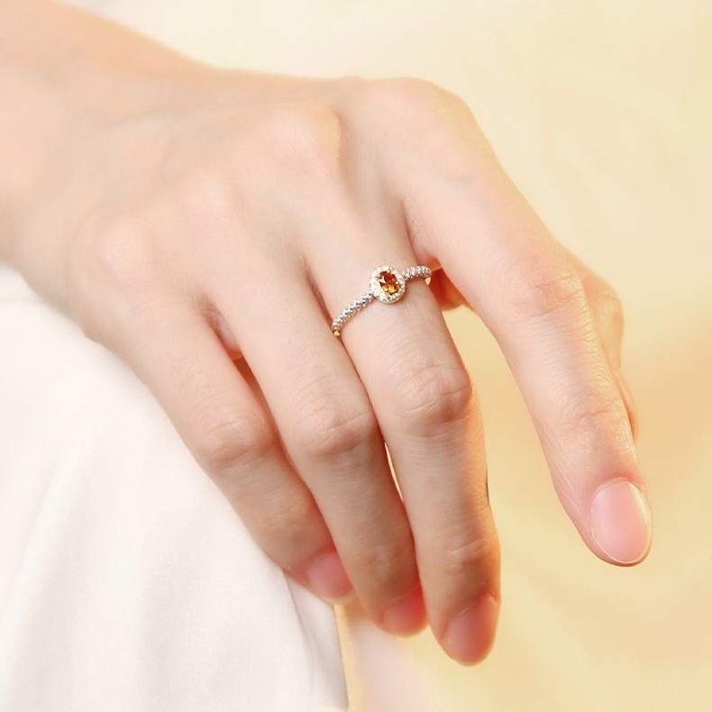Japanese-style Ring For Women Inlaid With Red Zircon