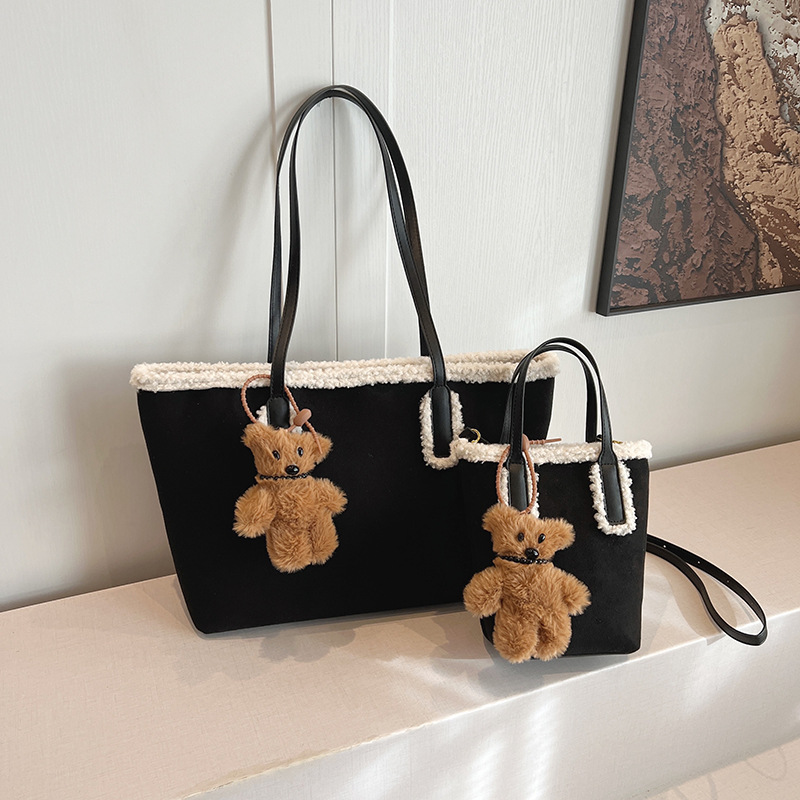 Simple Stylish And Versatile Fluffy Handbag