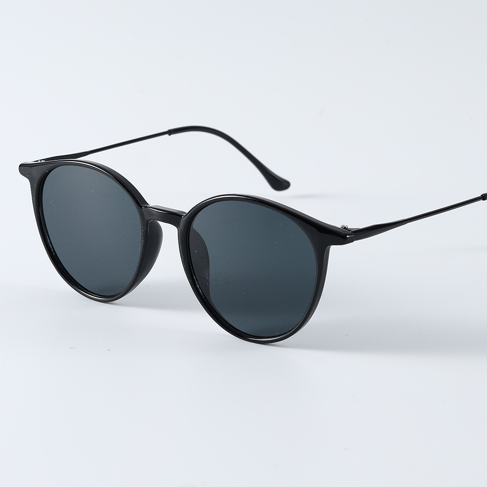 New Artistic Round Frame Women's All-match Face-looking Small Sunglasses - Image 5