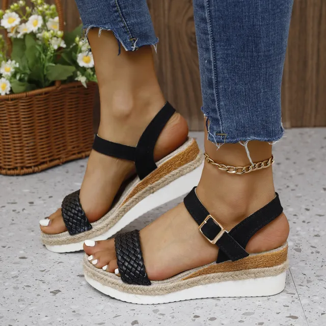 Buckle Thick Bottom Woven Lightweight Beach Slippers Black - Shop at LoveMi