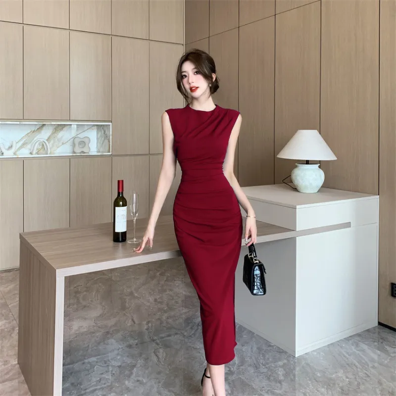 French Temperament Waist-controlled Slimming Ruffle Hip Dress