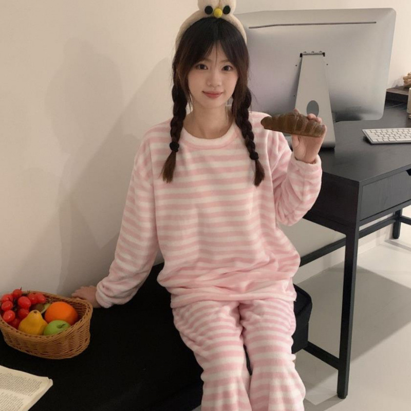 https://cf.cjdropshipping.com/quick/product/efa9d4e7-fcf8-4c6f-b57a-04710589f6af.jpg