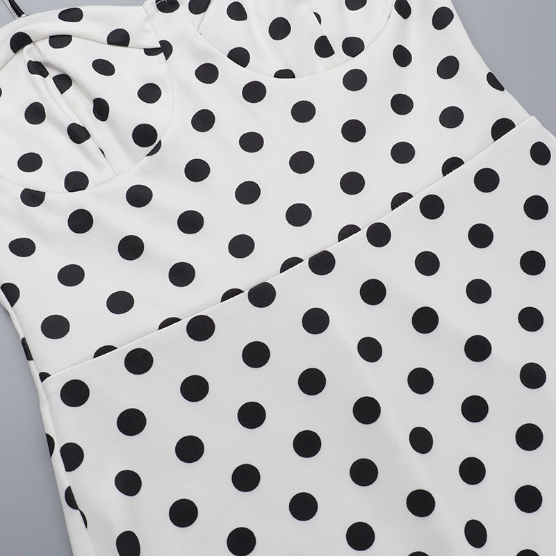 Buy Women's Clothing Online | Buy Trending Dresses for Women