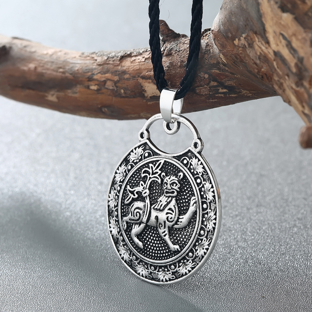 Animal Pendant Mini Style Men's Necklace