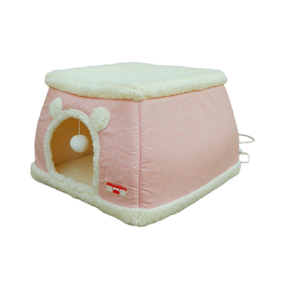 Enclosed Heated Cat And Dog House For Winter Warmth