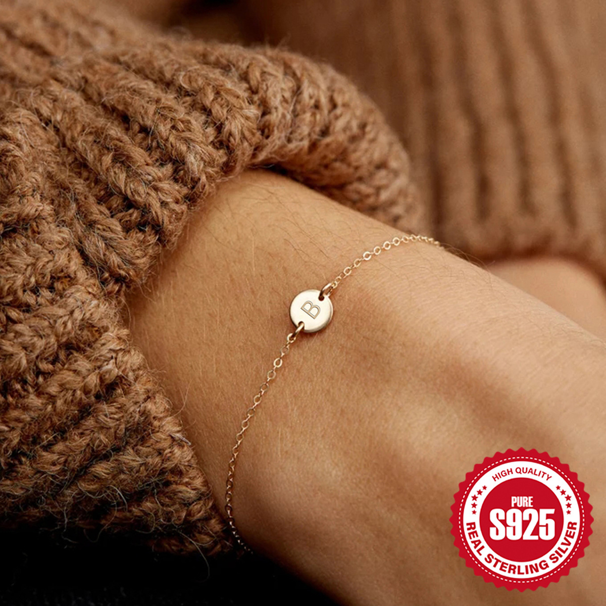 Everyday Minimalist Round-disc Letter-etched Bracelet