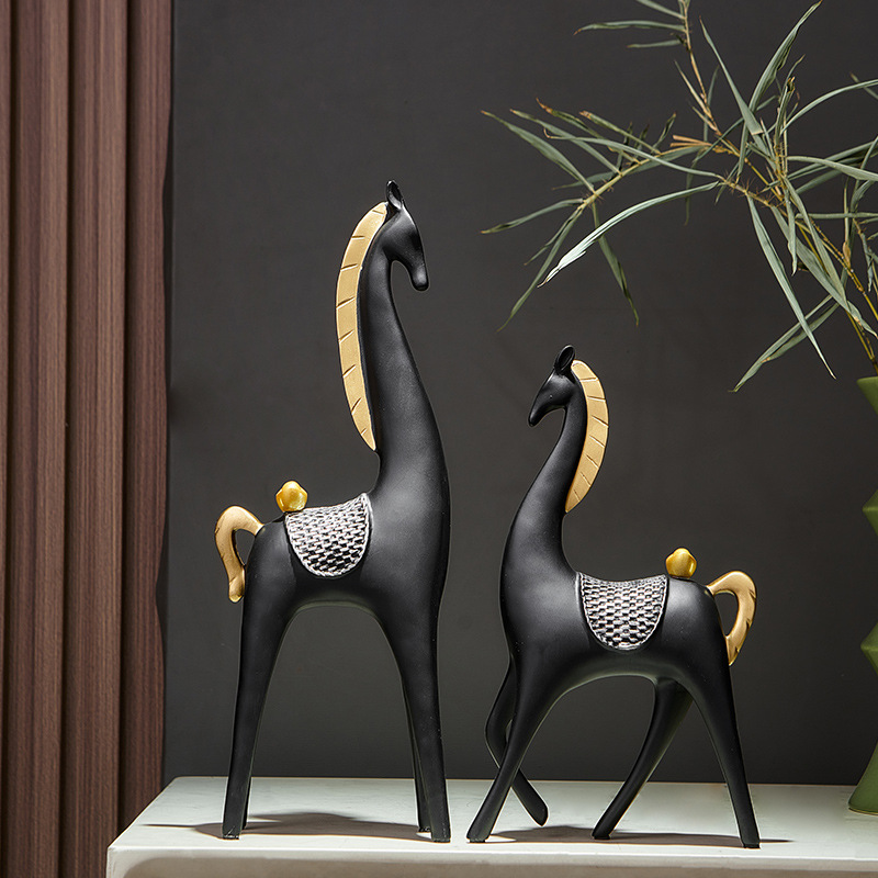 Affordable Light-luxury Resin Crafts And Decorative Ornaments