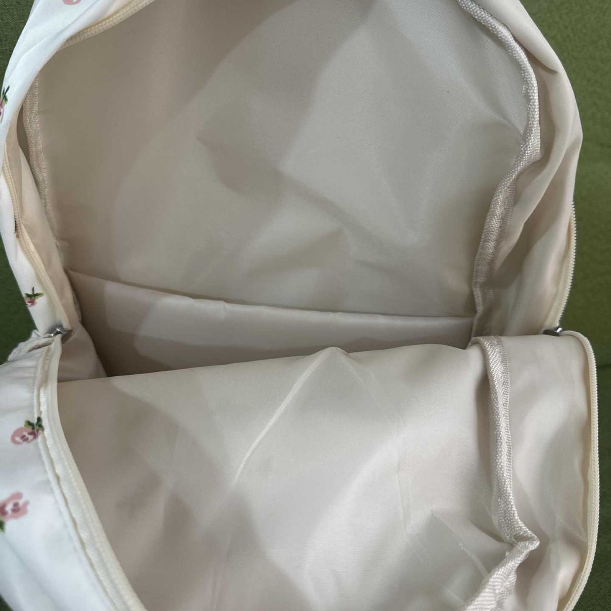 Preppy-style Floral-print Backpack 5