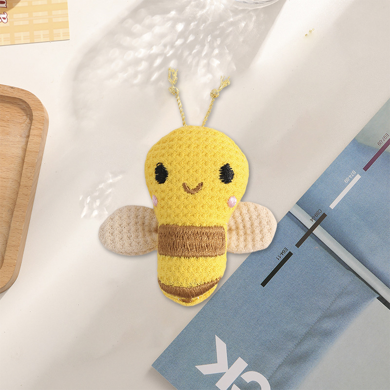 Little Bee No Brooch Style