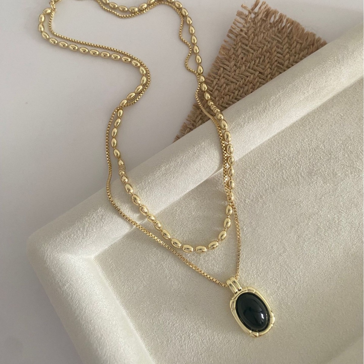 https://cf.cjdropshipping.com/quick/product/f0b1a6a8-078f-421f-8958-c6a7780f175d.jpg
