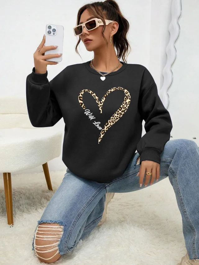 Leopard Wild Heart Pattern Print Female Sweatshirt Set Fur L Black - Shop at LoveMi
