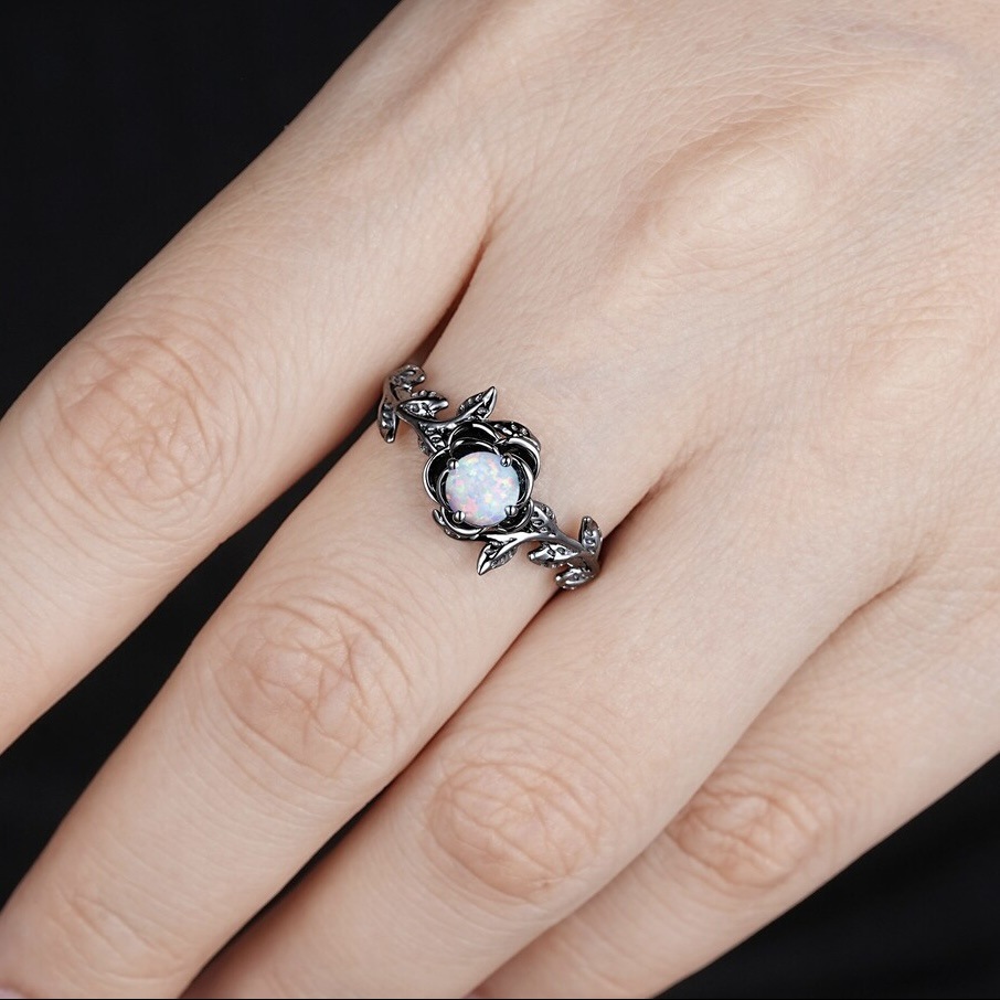 Gun Black Personality Vintage Inlaid Opal Ring