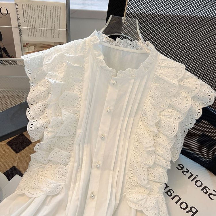 Off-Shoulder Niche Defined-Waist Elegant Lace Top Short Blouse 4