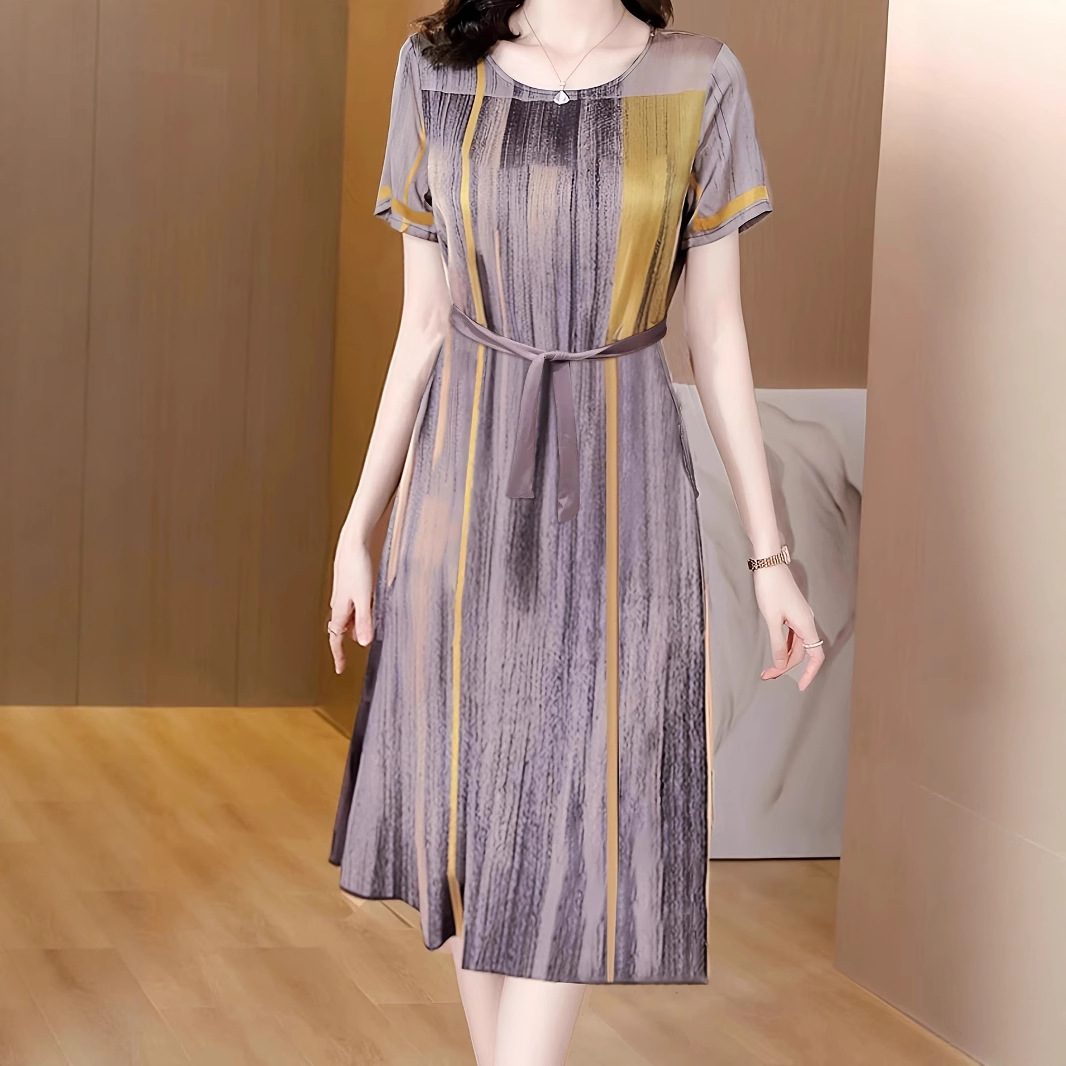 Elegant And Stylish Springsummer Short-sleeve Dress