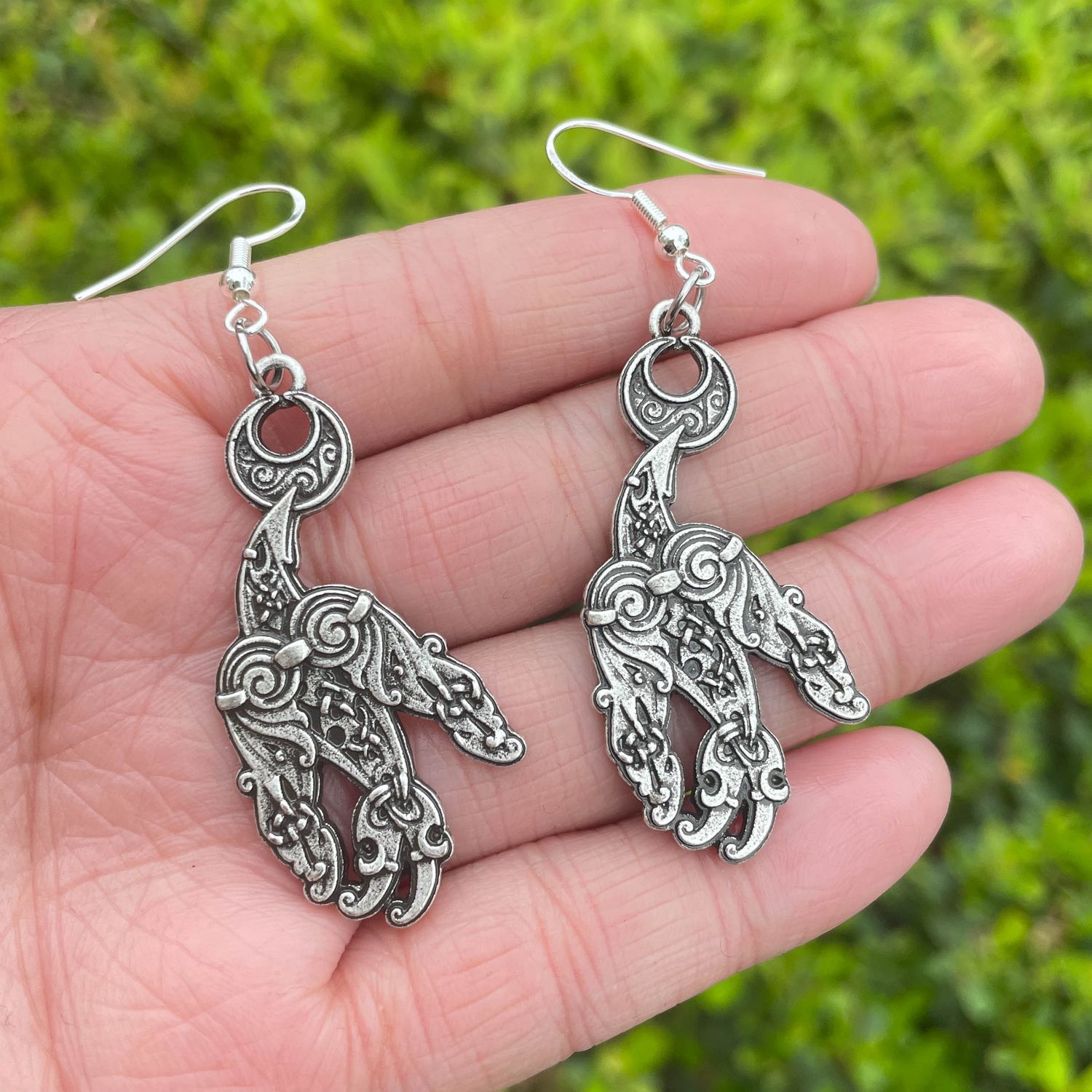 Retro Cartoon Crow And Moon Earrings
