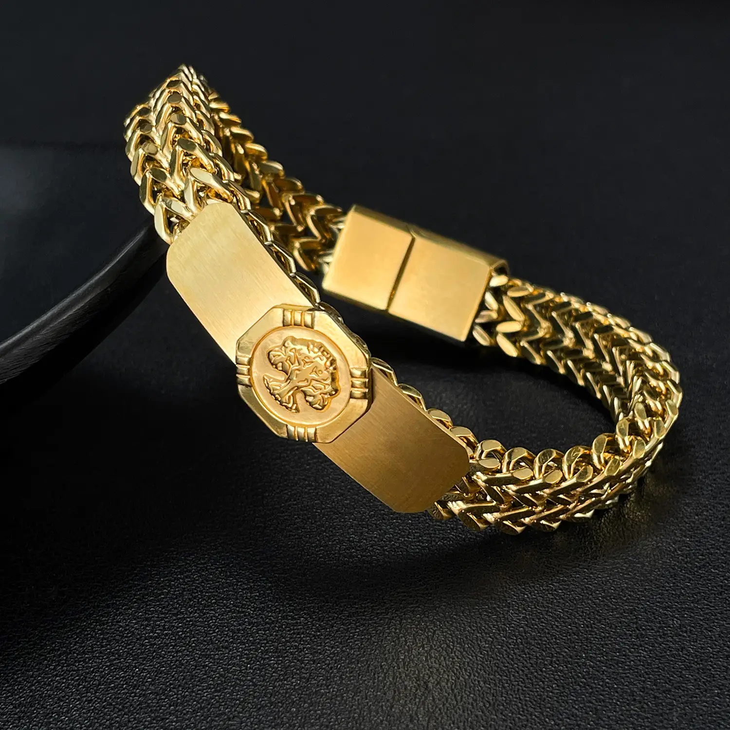 Hip Hop Titanium Steel Gold Plated Lucky Tree Stainless Steel Bracelet