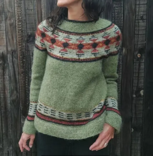Women's Round neck Color block Loose Sweater Hikoi 5417436 - Shop at LoveMi