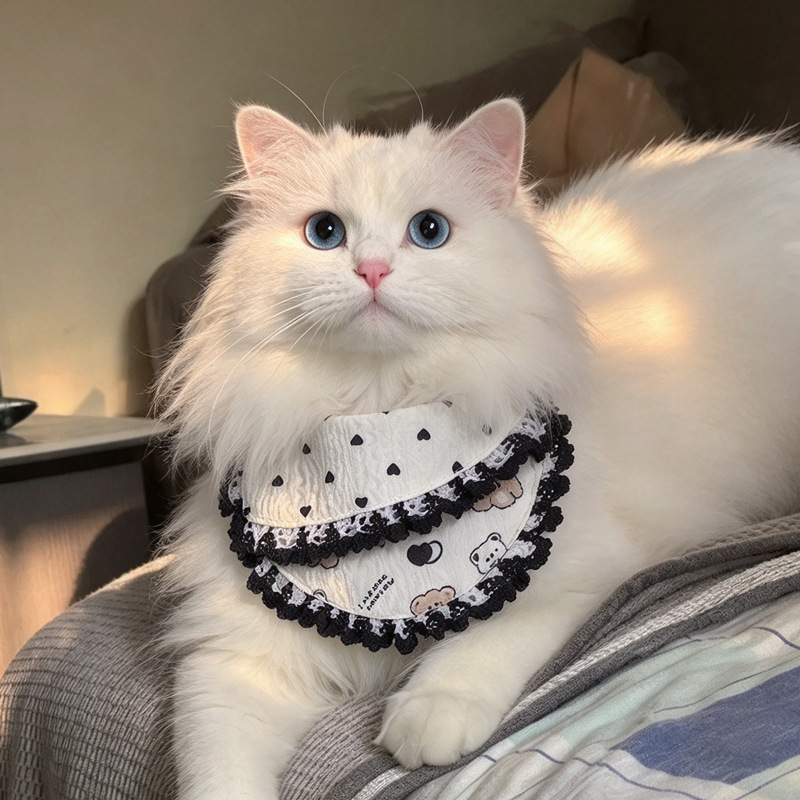 Cute Cartoon-patterned Pet Scarf detail photo 2