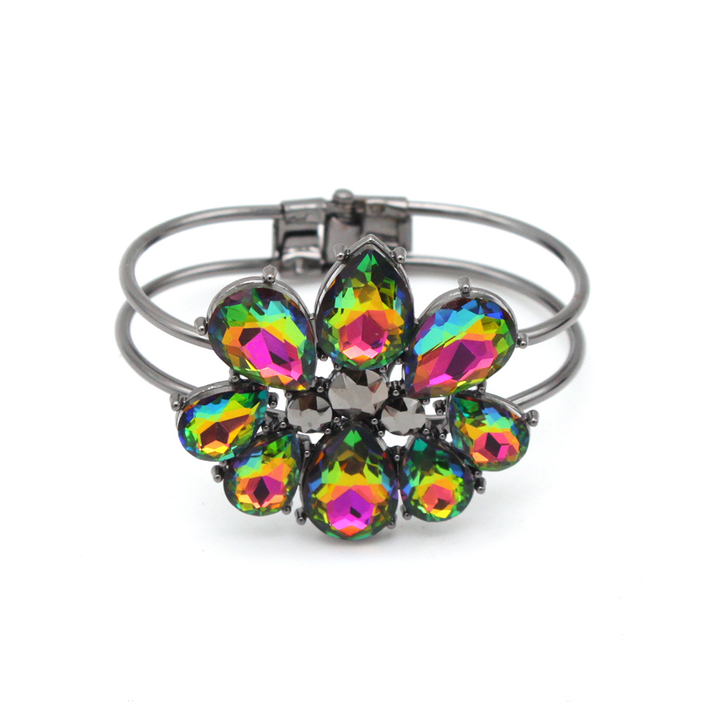 Fashion Crystal Bangle Bracelet Ornament - Jewelry & Watches