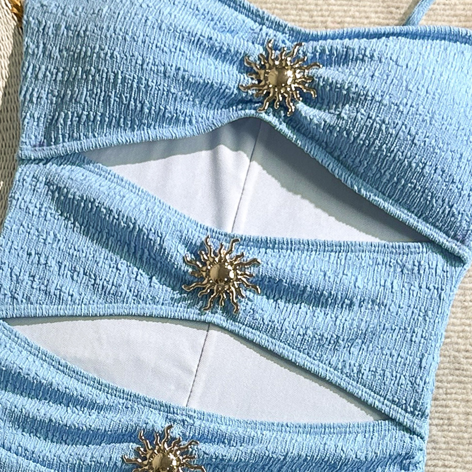 Buy Women's Clothing Online | Buy Trending Dresses for Women