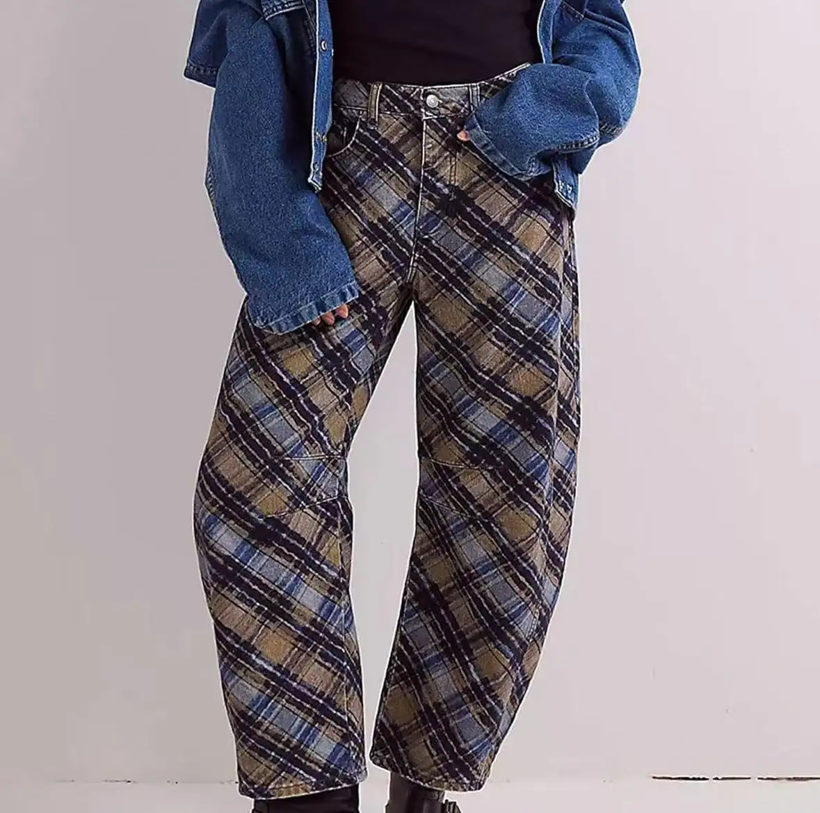 Womens Relaxed-fit Floral Cropped Wide-leg Mid-rise Jeans