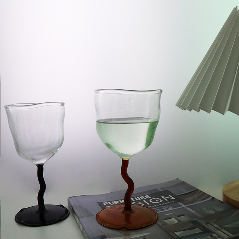 Innovative Design Tall Champagne Cocktail Cup