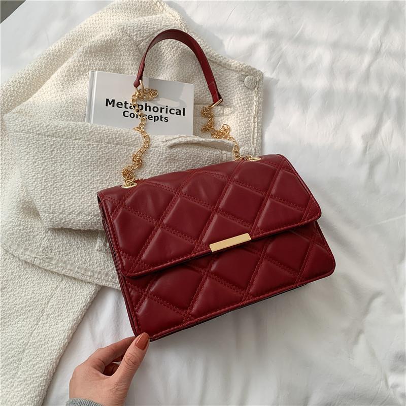 Large Capacity Chain Shoulder Solid Color Casual Bag Red - Shop at LoveMi