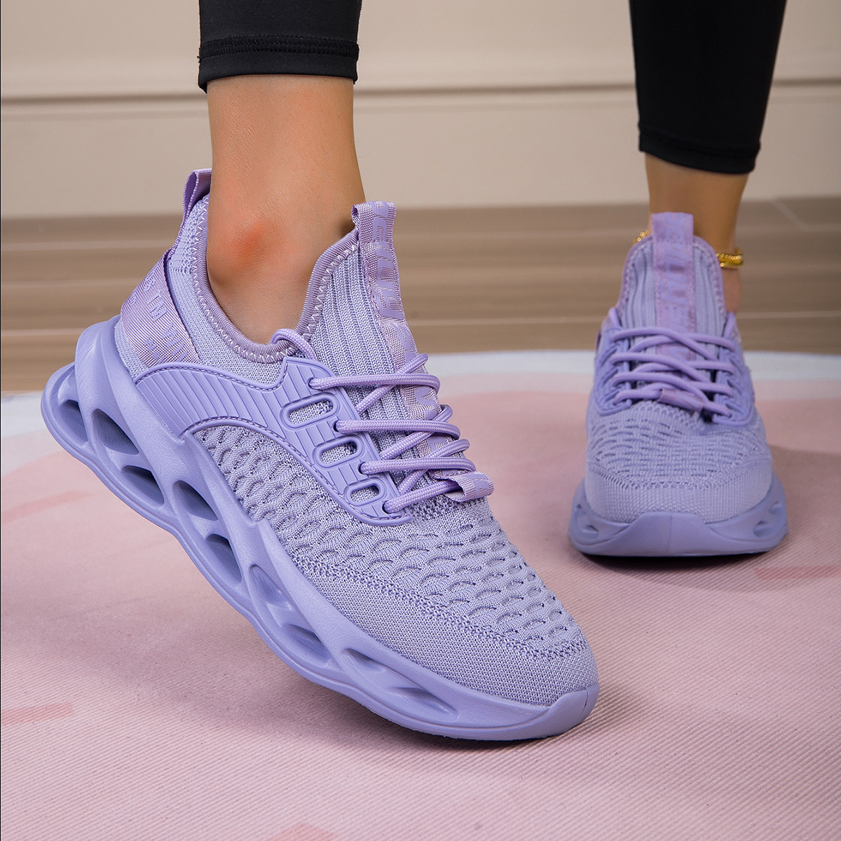 Women’s Lightweight Casual Walking Shoes – Outdoor Travel & Soft Sole Comfort