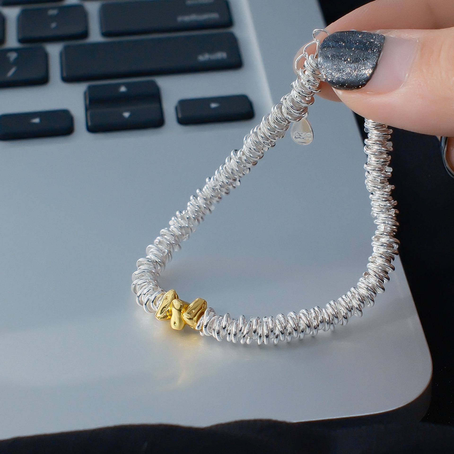 Womens Minimalist Triangular Cheese-style Bracelet