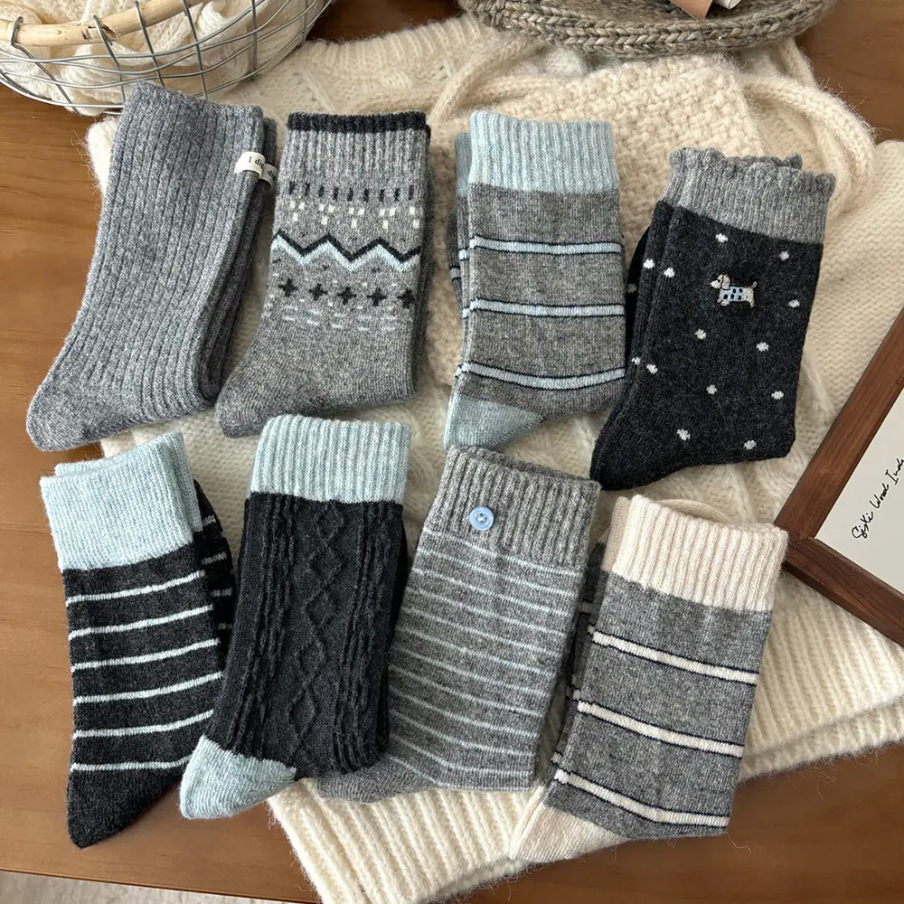Ins-style Trendy Striped Cable-knit Mid-calf Socks