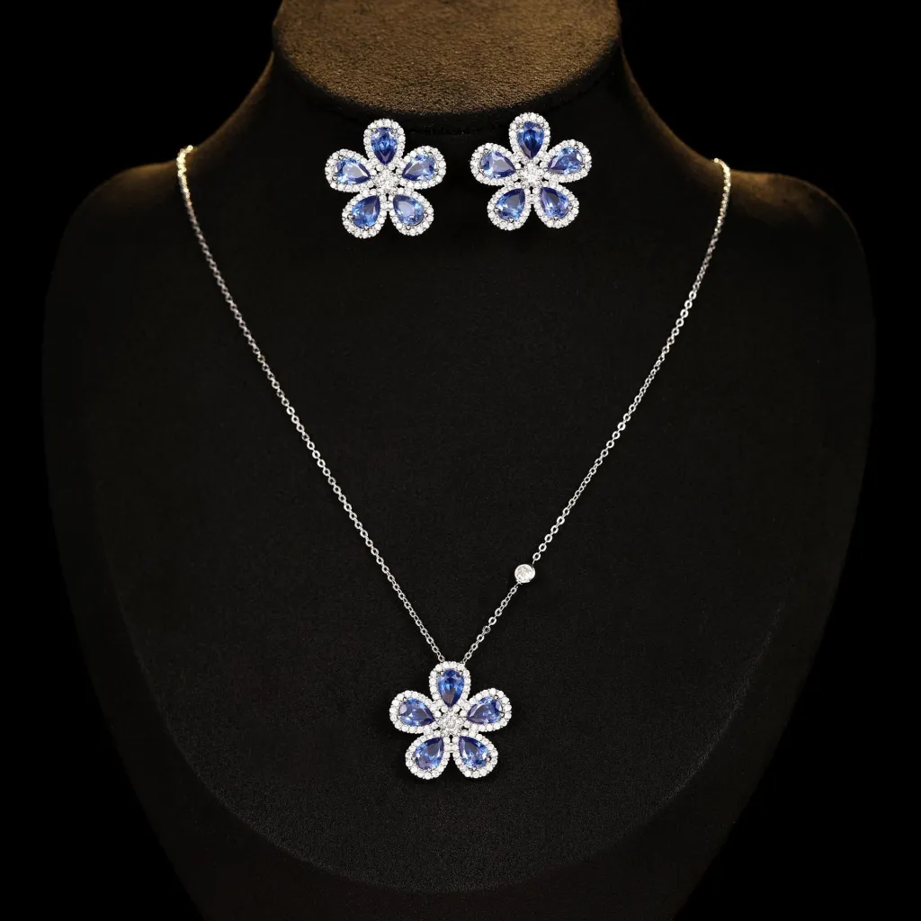 High-grade Jewelry Suit Micro Inlaid Zircon Sunflower Ear Stud Necklace A Set Of Elegant Jewelry - Blue