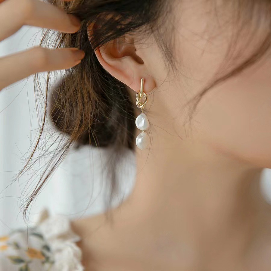 Long Bends And Hitches Imitation Fresh Water Pearl Earrings Women