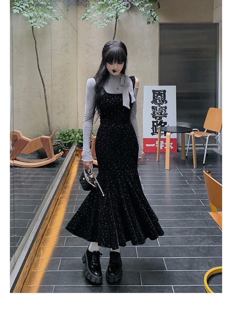 Women's French-style Rayon Black Velvet Floral Strap Dress Suit