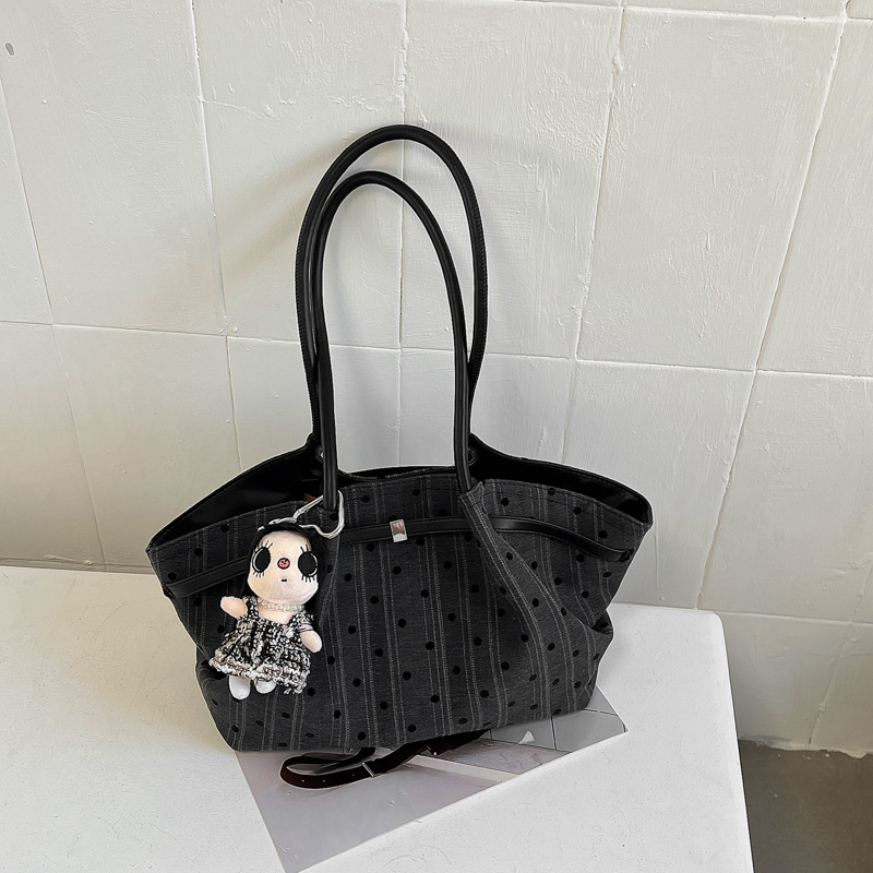 https://cf.cjdropshipping.com/quick/product/f2a29476-d5e2-4f3f-908a-4942121dc8b7.jpg
