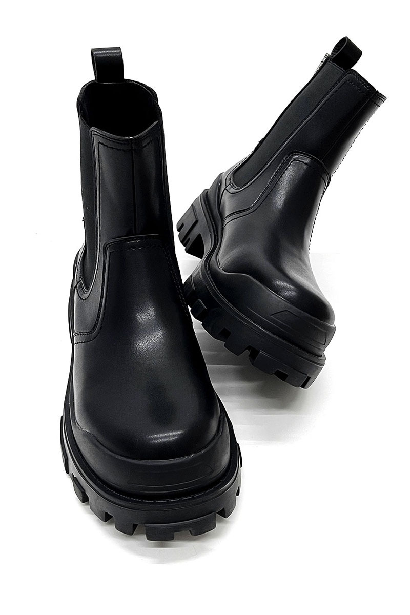 Title 7, Britische schwarze Premium-Stiefel. Robuste und...