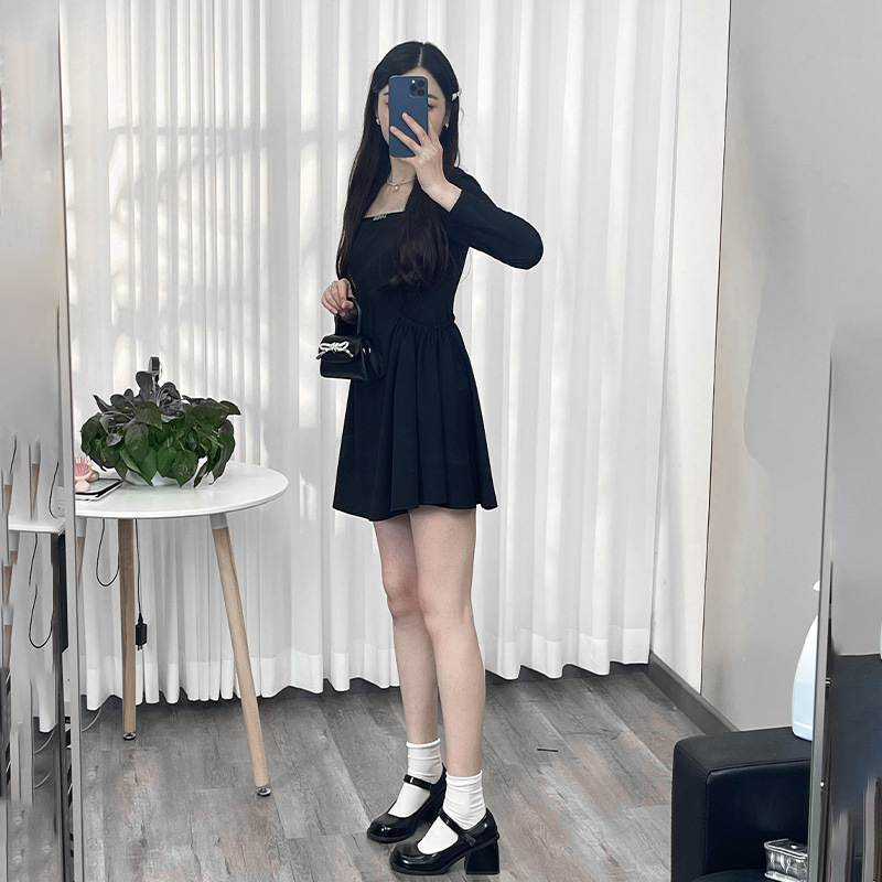 1308 Super Slimming Dark Style Elegant High-grade Square Collar Pocket Pettiskirt