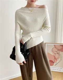 Autumn And Winter French Retro Cashmere Off-shoulder Irregular Top Two-piece Set - White - View 1