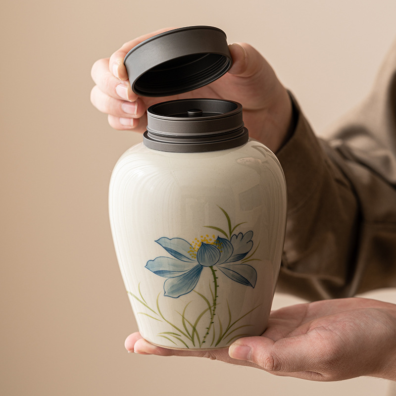 Grass And Wood Gray Blue Lotus Tea Jar Sealed Jar