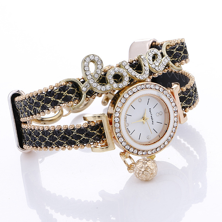 https://cf.cjdropshipping.com/quick/product/f323069c-4d17-414c-acdd-23989ffc3846.jpg